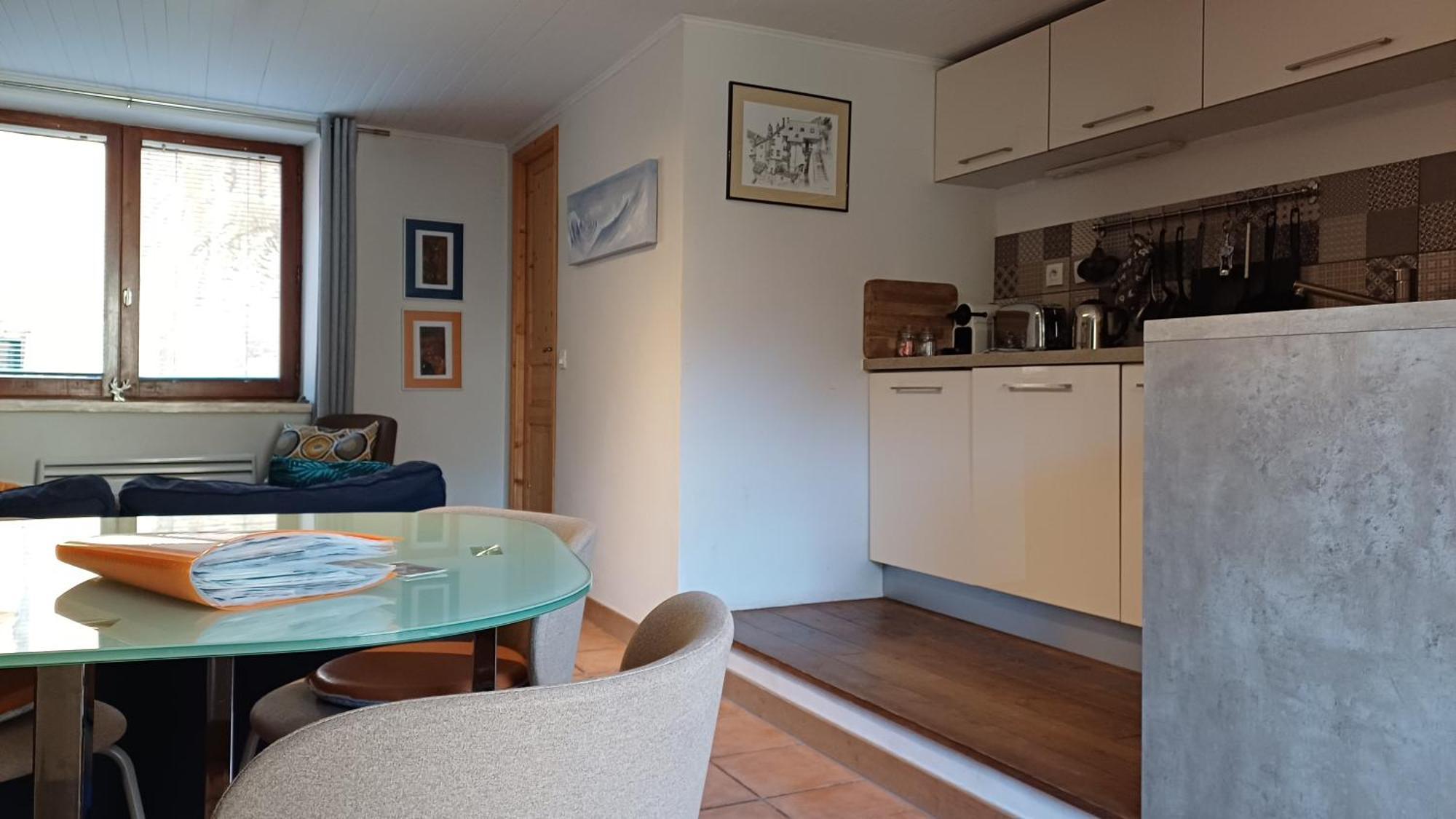 Maison A Tour Briancon Стая снимка